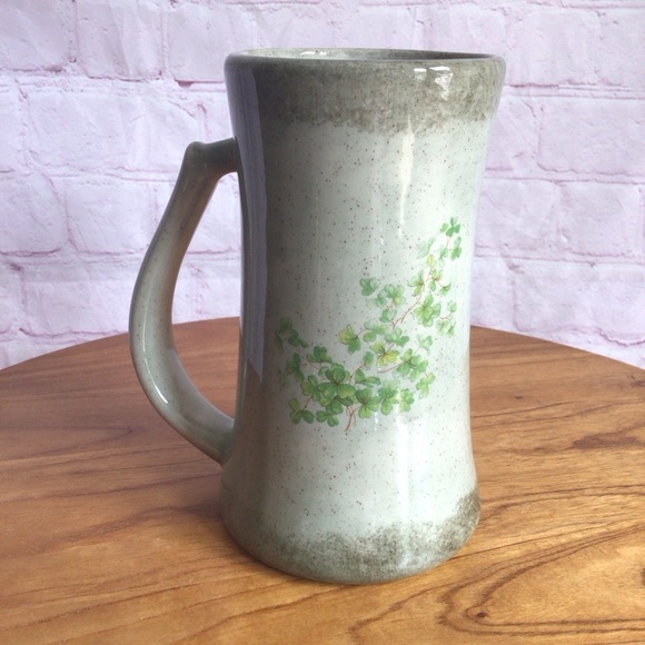 Artist Signed Ceramic Shamrock Handled Mugs - Set of 4 - Picture 4 of 12